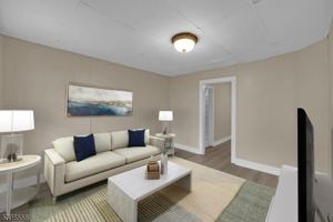 featured image of 116 Mercer St #LEFT