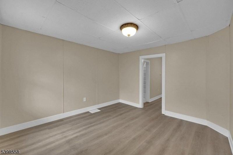 116 Mercer St #LEFT - Photo 2 of 29