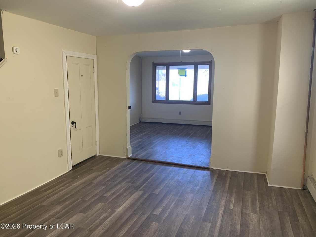 66 S Main St - Photo 5 of 15