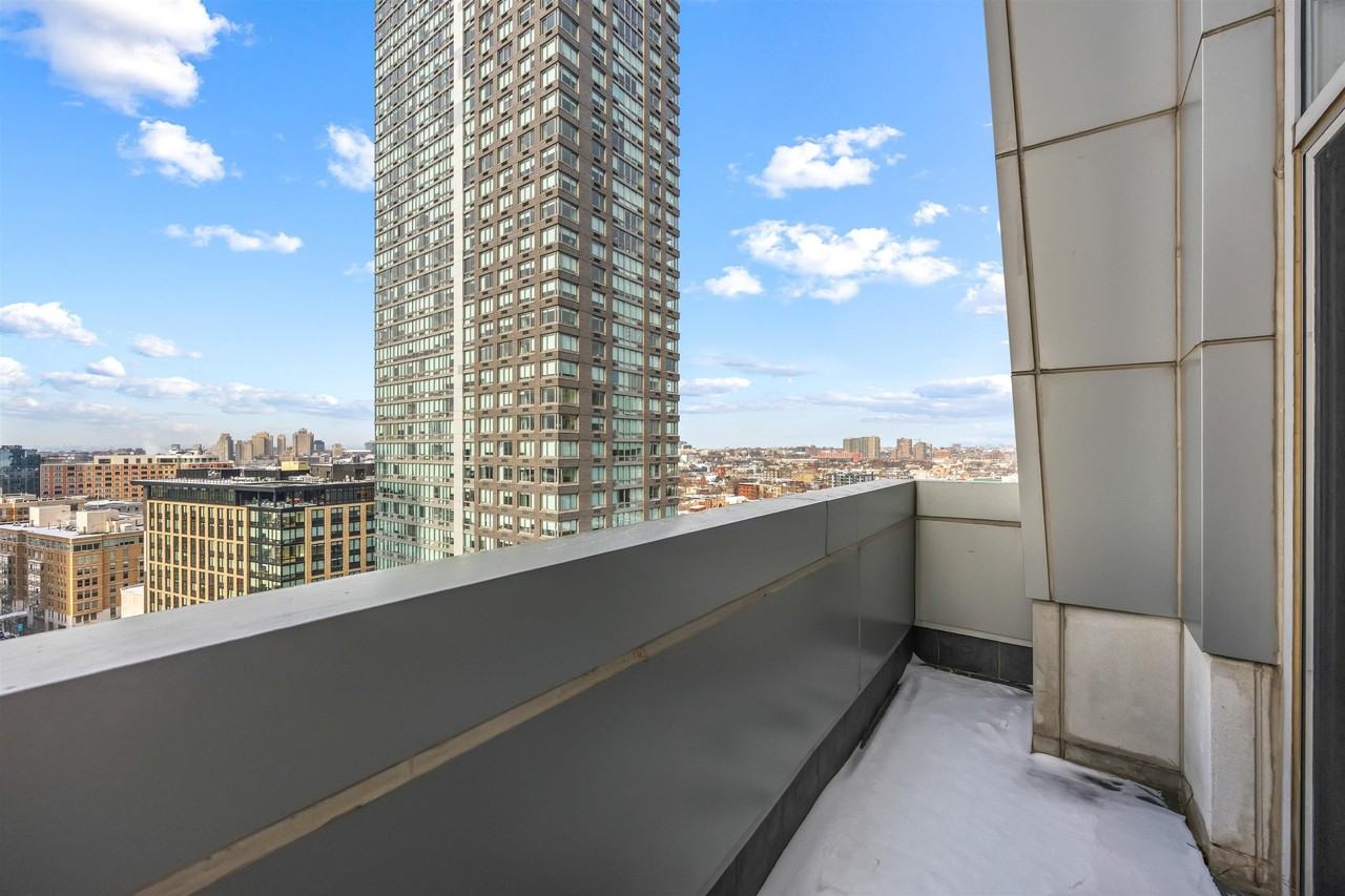 201 LUIS M MARIN BLVD #1519 - Photo 4 of 20