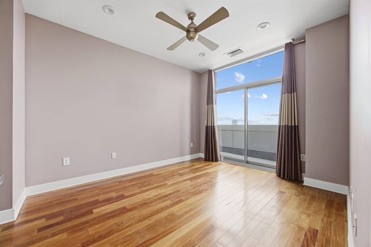 201 LUIS M MARIN BLVD #1519 - Photo 6 of 20