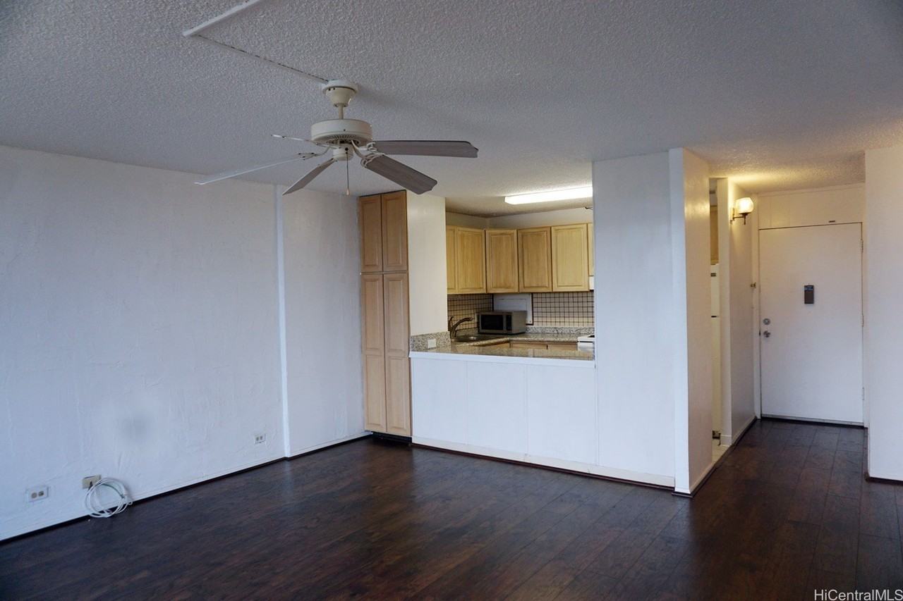 1830 Wilikina Dr Apt 605 #605 - Photo 4 of 14