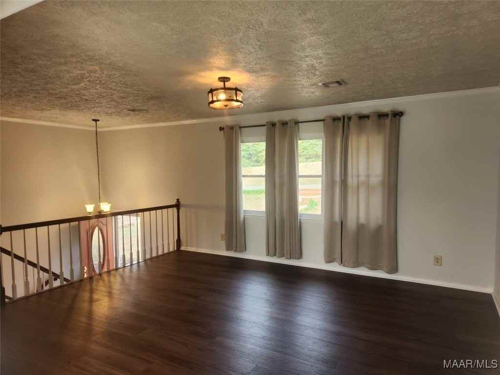 3706 Jasmine Hill Rd - Photo 6 of 50