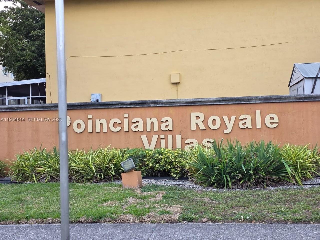 7520 W 20th Ave #202 - Photo 3 of 35