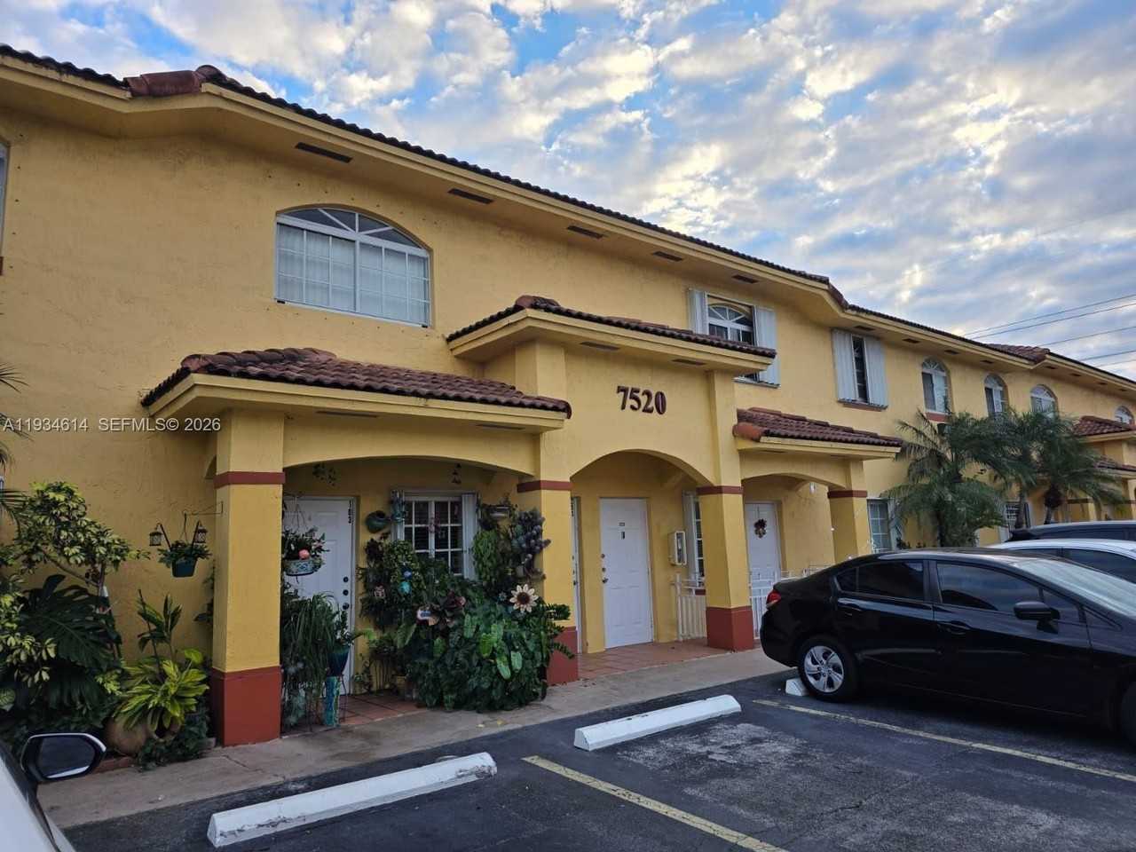 7520 W 20th Ave #202 - Photo 5 of 35