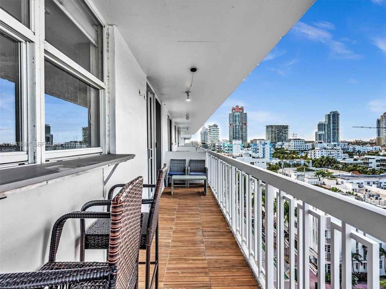 401 Ocean Dr #1103 - Photo 7 of 50