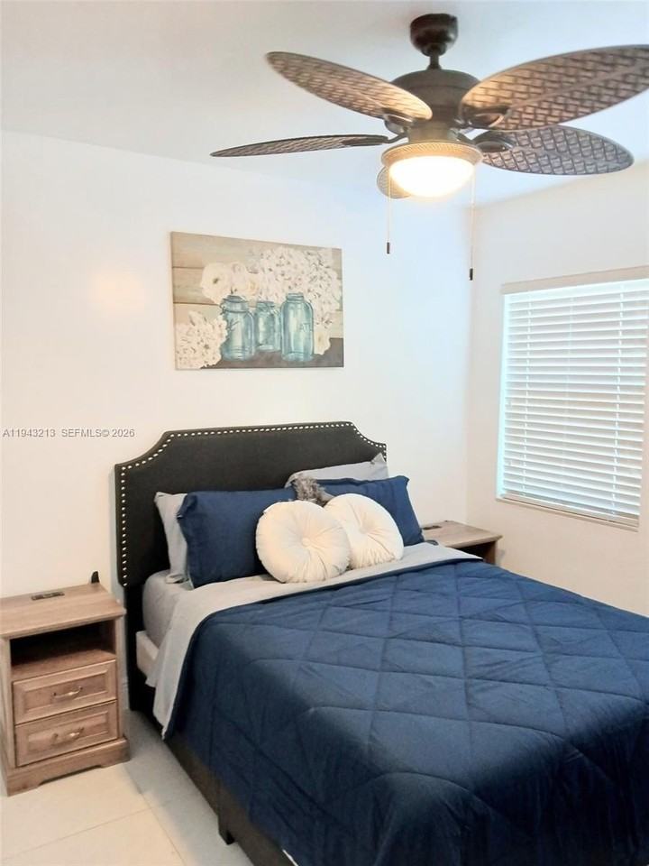 1767 Nw 3rd Ave #15 - Photo 5 of 9