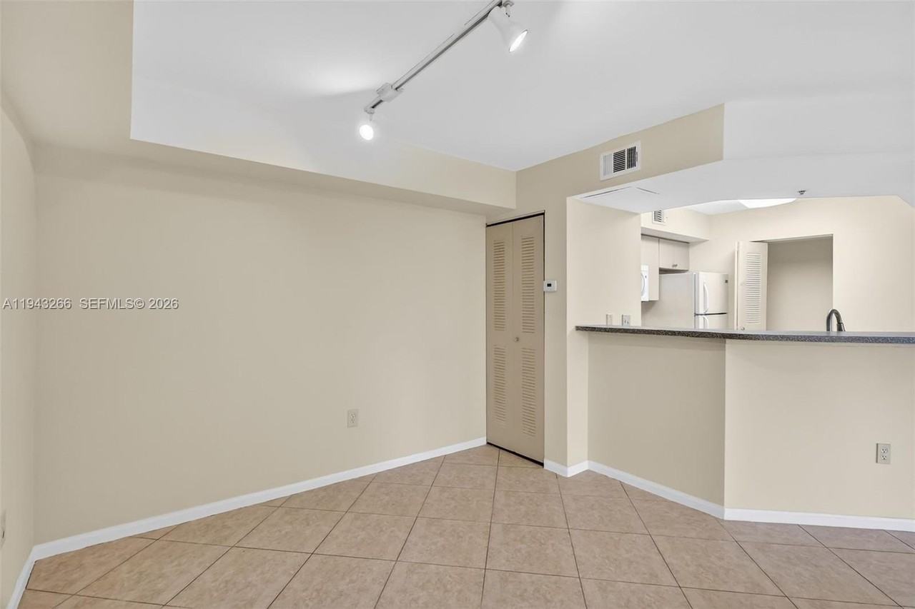 3613 Nw Mediterranean Ln #206 - Photo 3 of 33