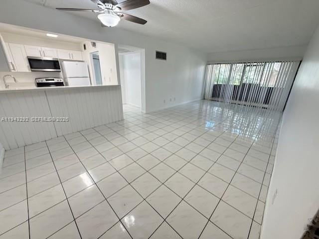 5901 Washington St #246 - Photo 5 of 15