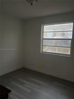 featured image of 1320 Sw 6th St #4