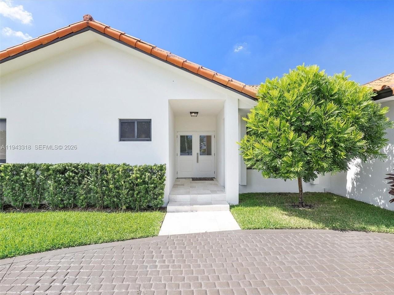 3776 Sw 107th Ct - Photo 3 of 39