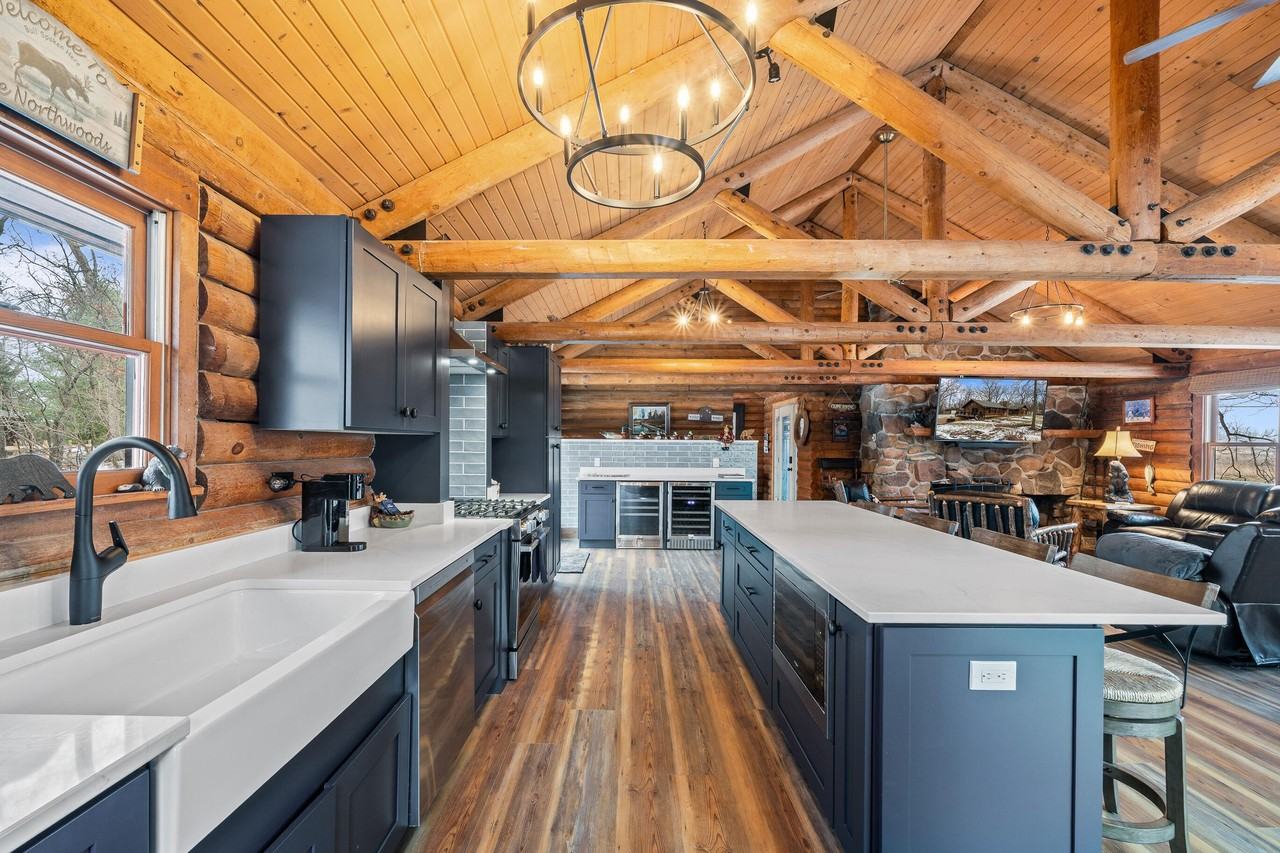 N1508 Wildwood Rd - Photo 4 of 25