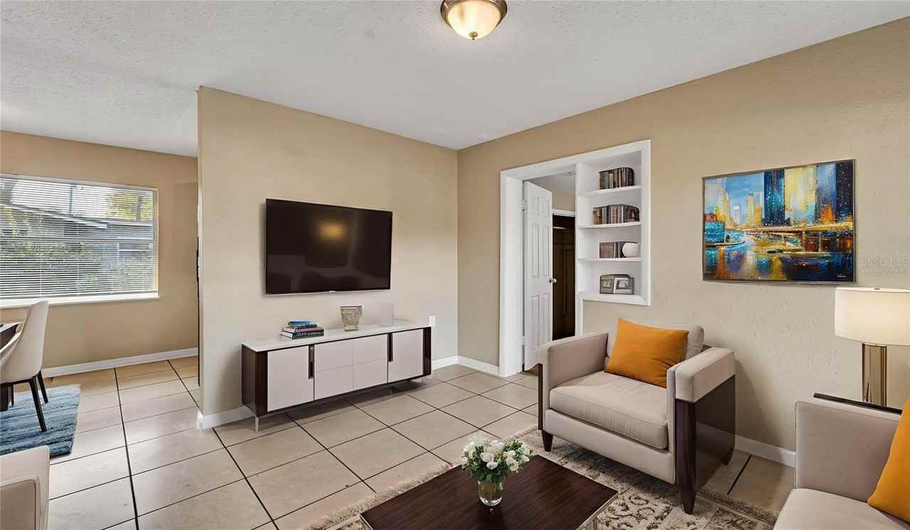 76 Judith Ln - Photo 3 of 18