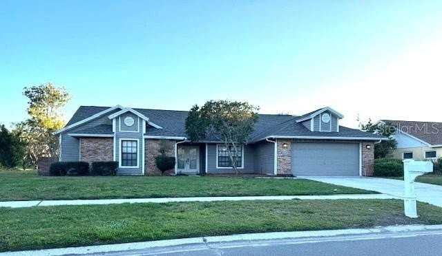 1407 Holleman Dr - Photo 2 of 36