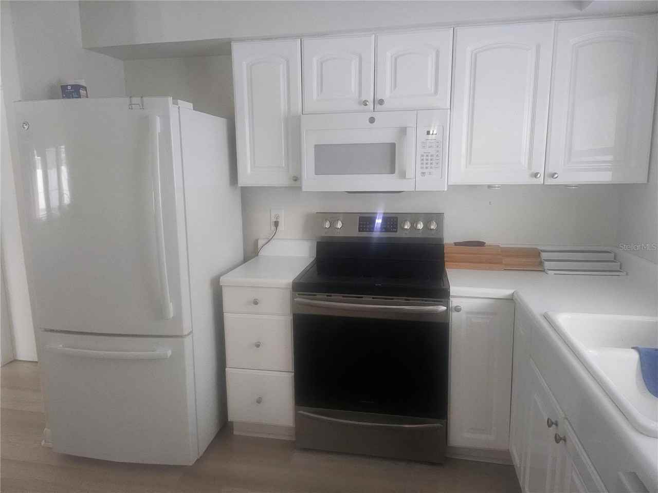 332 2ND STREET E - Photo 4 of 11