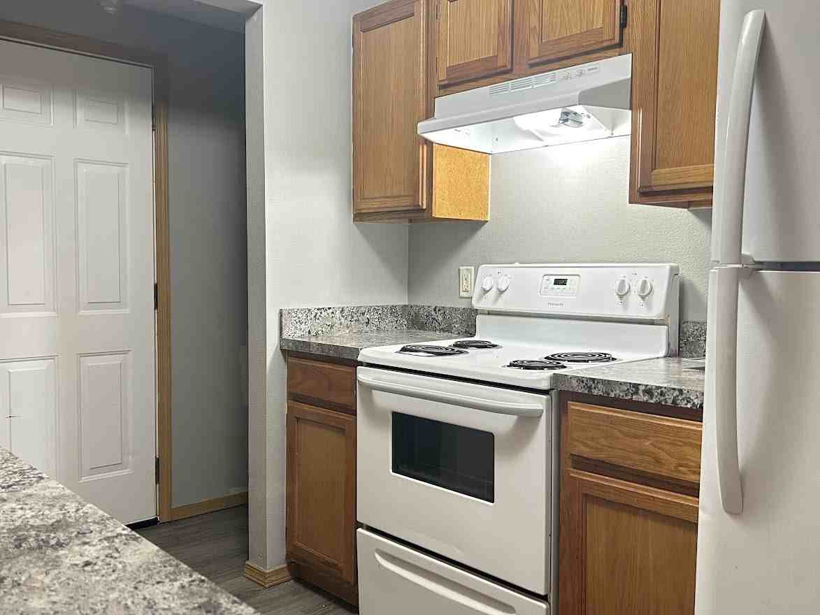 807A Maple Drive - Photo 3 of 10