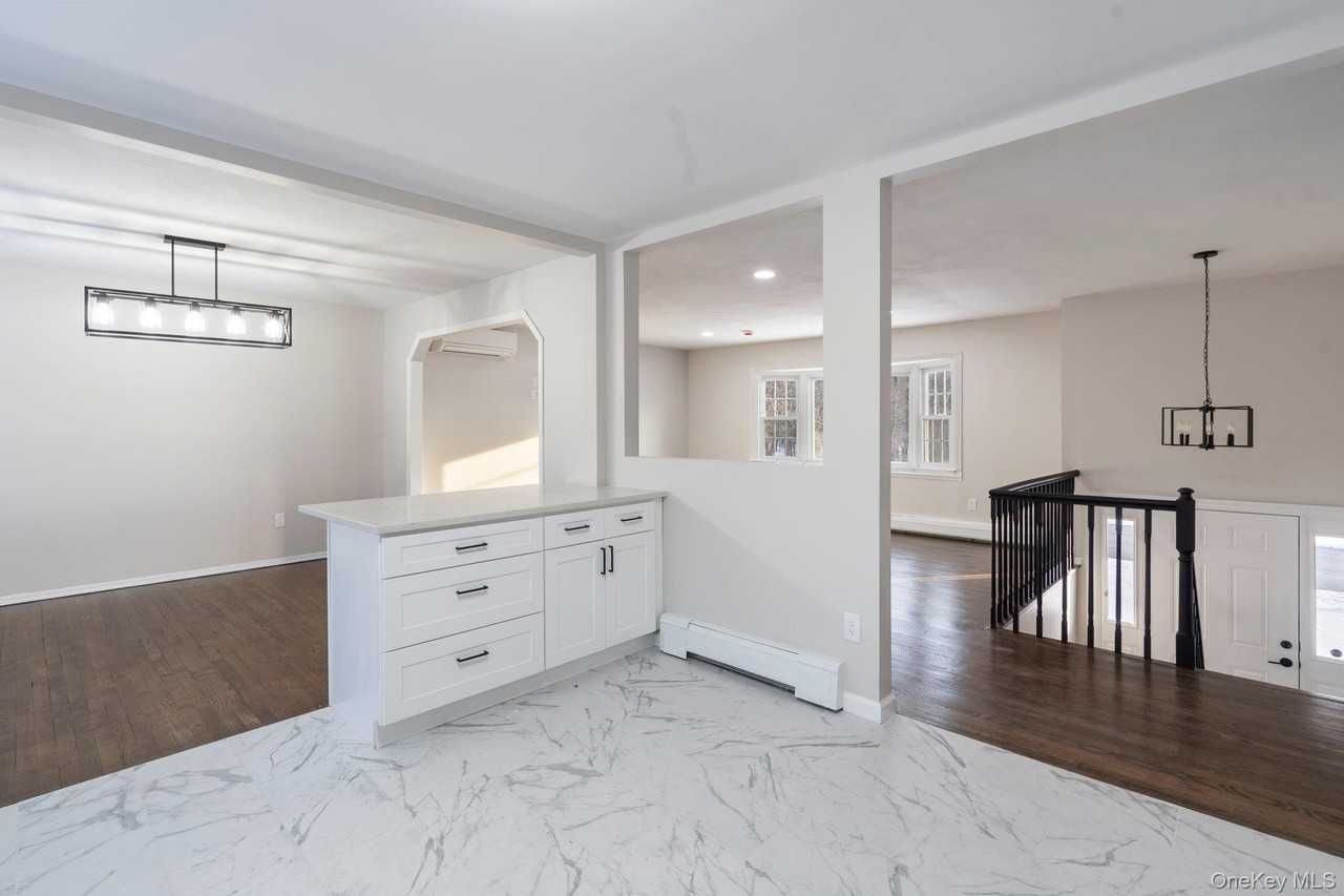 148 Chandler Ln - Photo 7 of 39