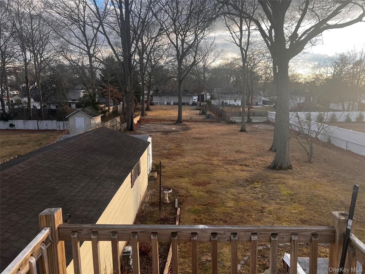 20 W Belmont St - Photo 3 of 9