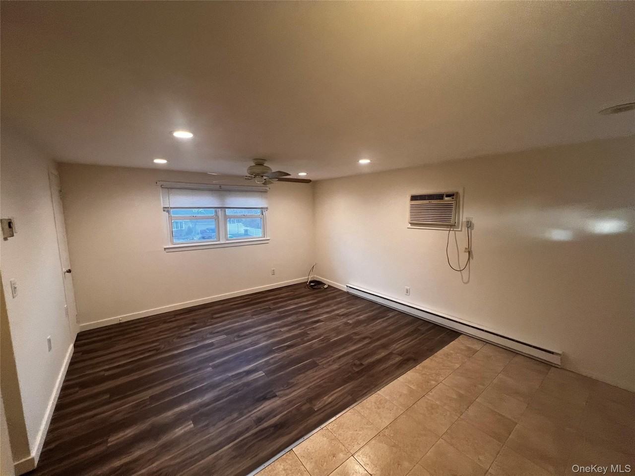 20 W Belmont St - Photo 6 of 9