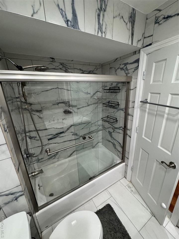 14405 21st Ave - Photo 4 of 7