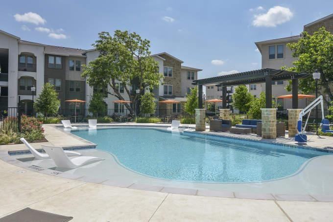 527 S Acme Rd - Photo 3 of 10