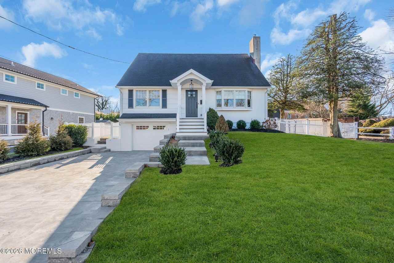 723 Pitney Dr - Photo 7 of 30