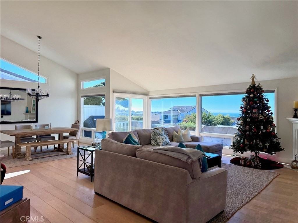 33665 Halyard Dr - Photo 2 of 31