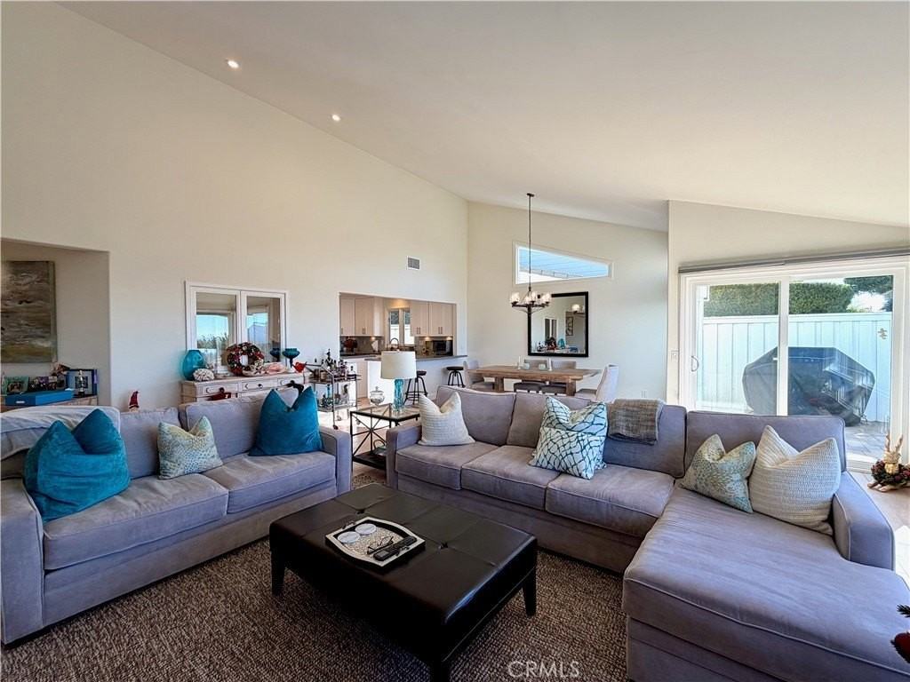 33665 Halyard Dr - Photo 5 of 31