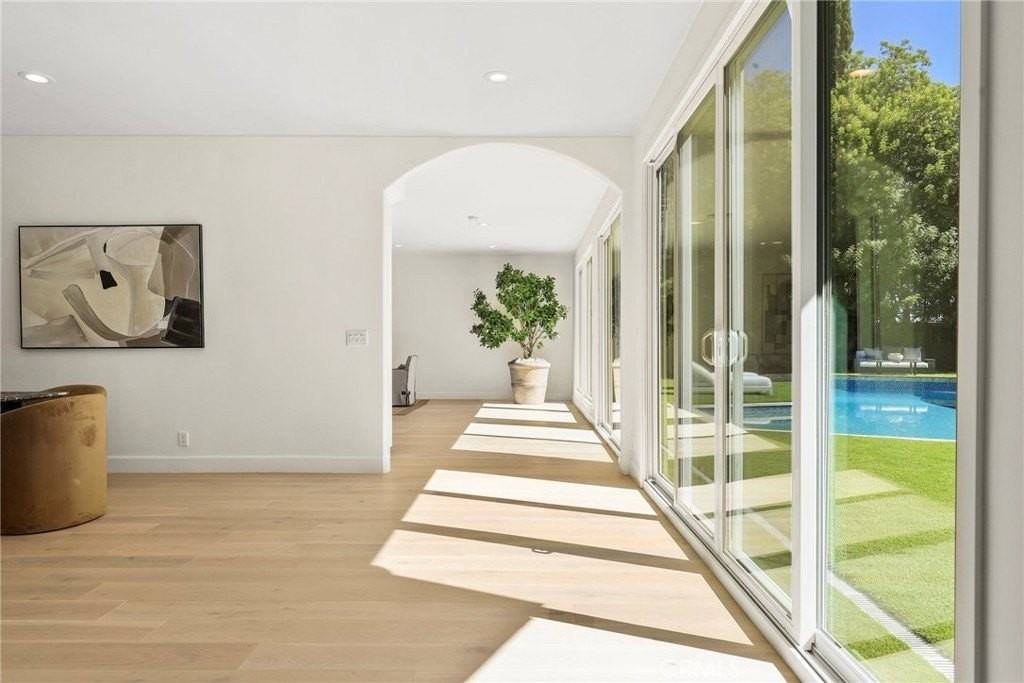 4406 Medley Pl - Photo 5 of 50