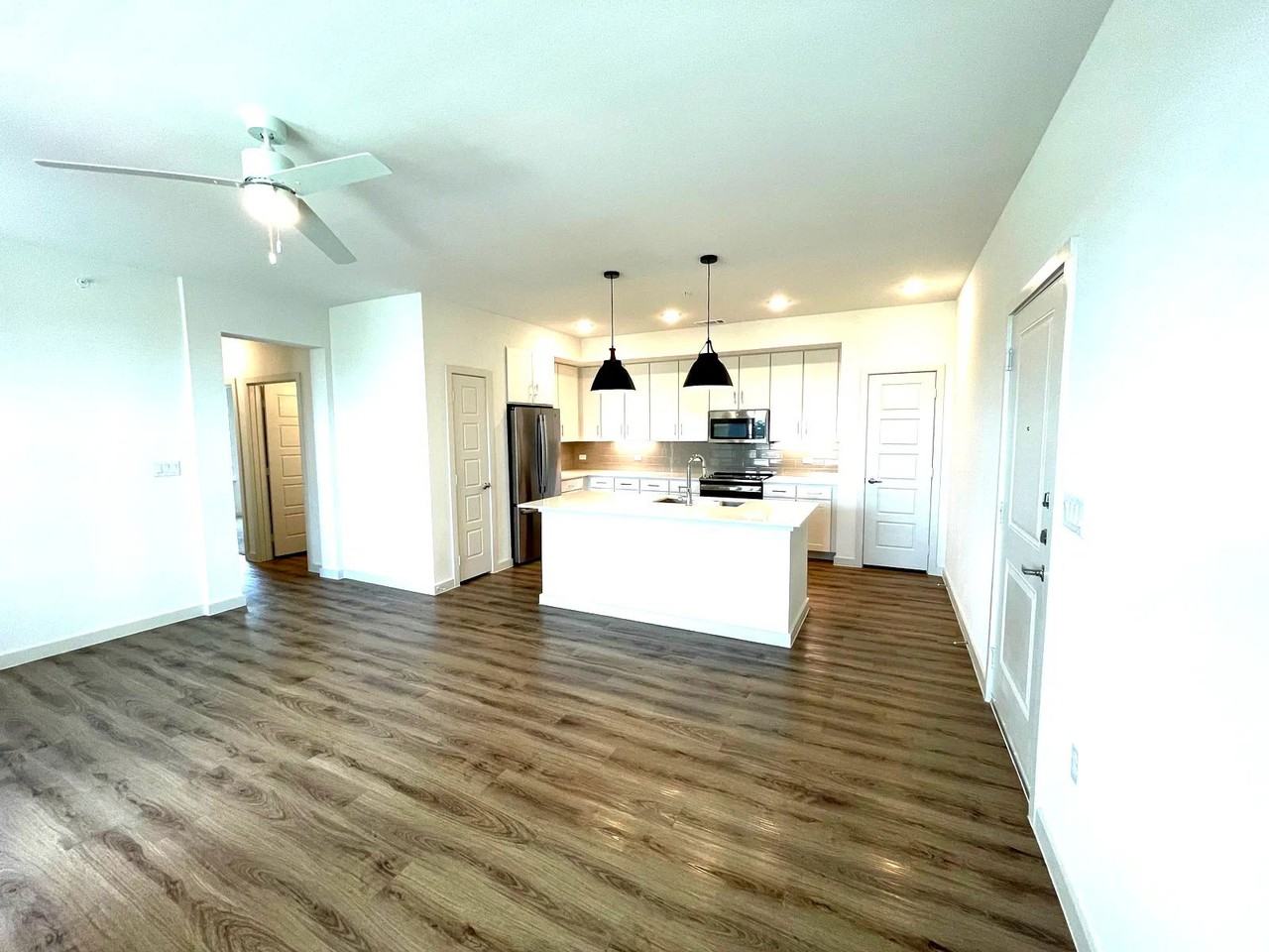 149 Larkspur Park Blvd #02-249 - Photo 5 of 8