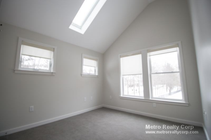 20 Cottage Park Avenue - Photo 2 of 17
