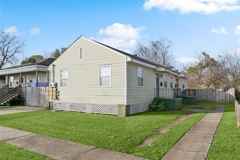 3324 Mandeville St - Photo 1 of 1