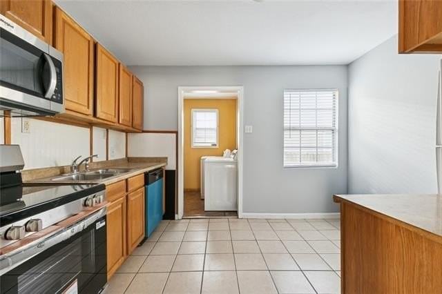 3324 Mandeville St - Photo 5 of 11