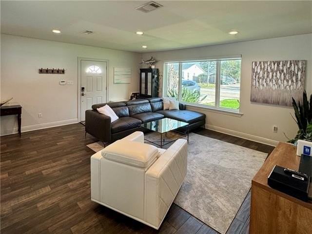 720 Orion Ave - Photo 2 of 16