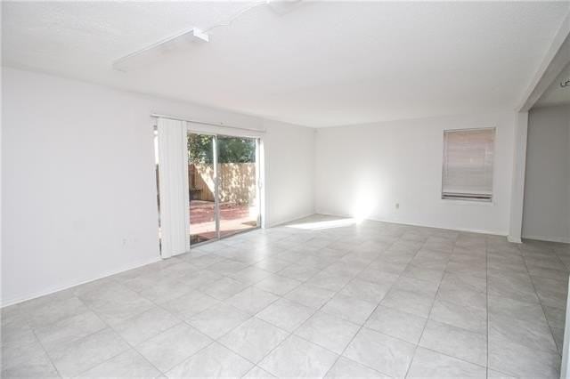 2306 Caswell Ln - Photo 6 of 19