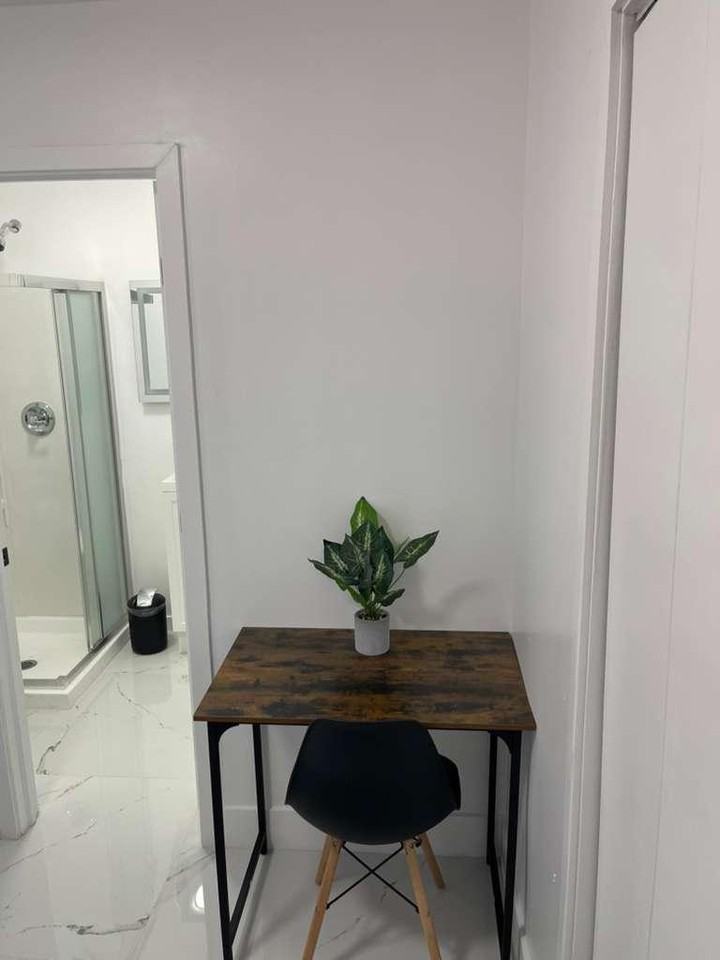 N 23rd Ave - Photo 4 of 9