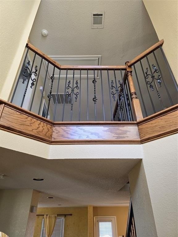 9924 Pierce Dr - Photo 4 of 22