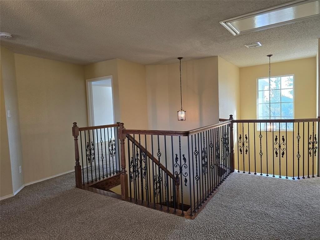 9924 Pierce Dr - Photo 7 of 22