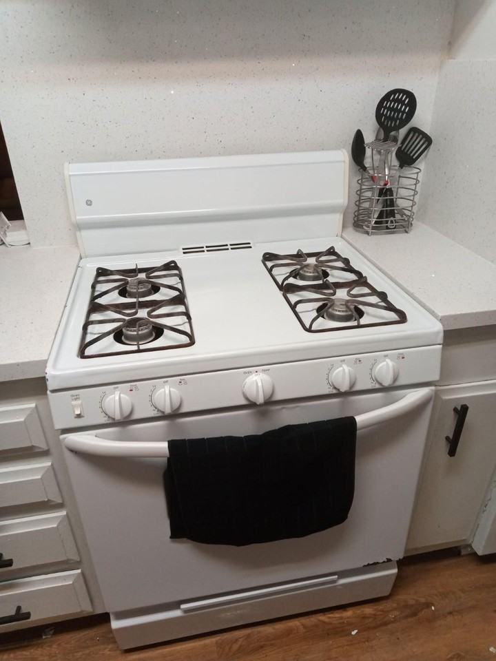 N Sycamore Ave - Photo 5 of 22