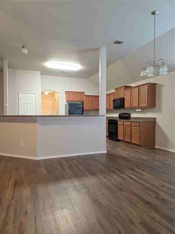 1600 Wickham Dr - Photo 6 of 21