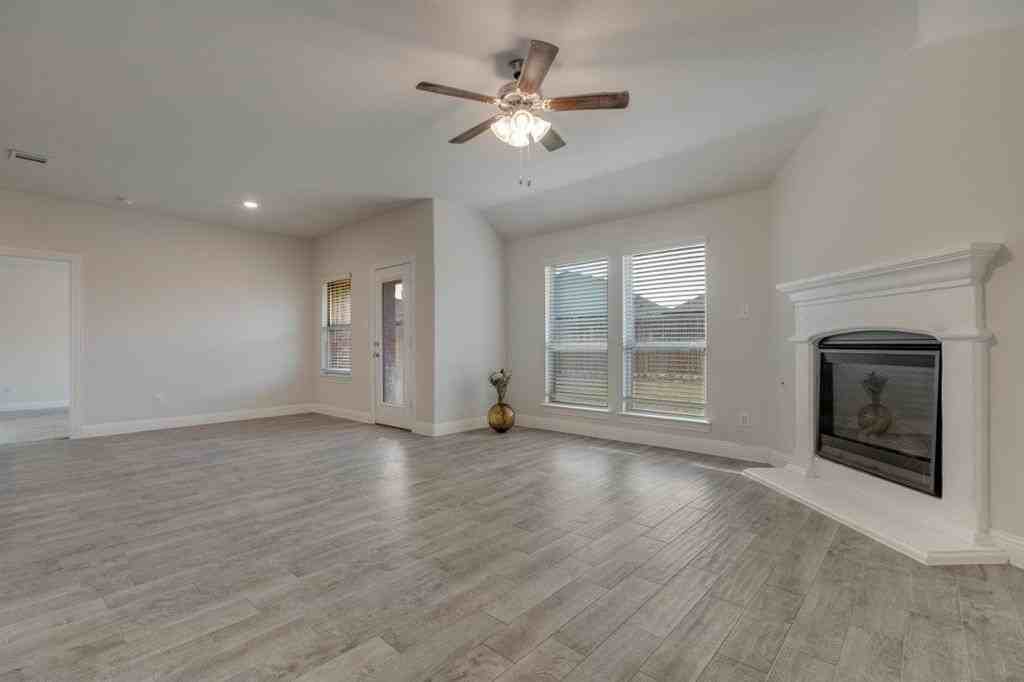 3017 Cobalt Dr - Photo 7 of 25