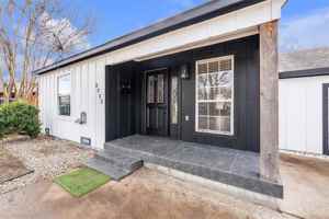 featured image of 3732 Honeysuckle Ave