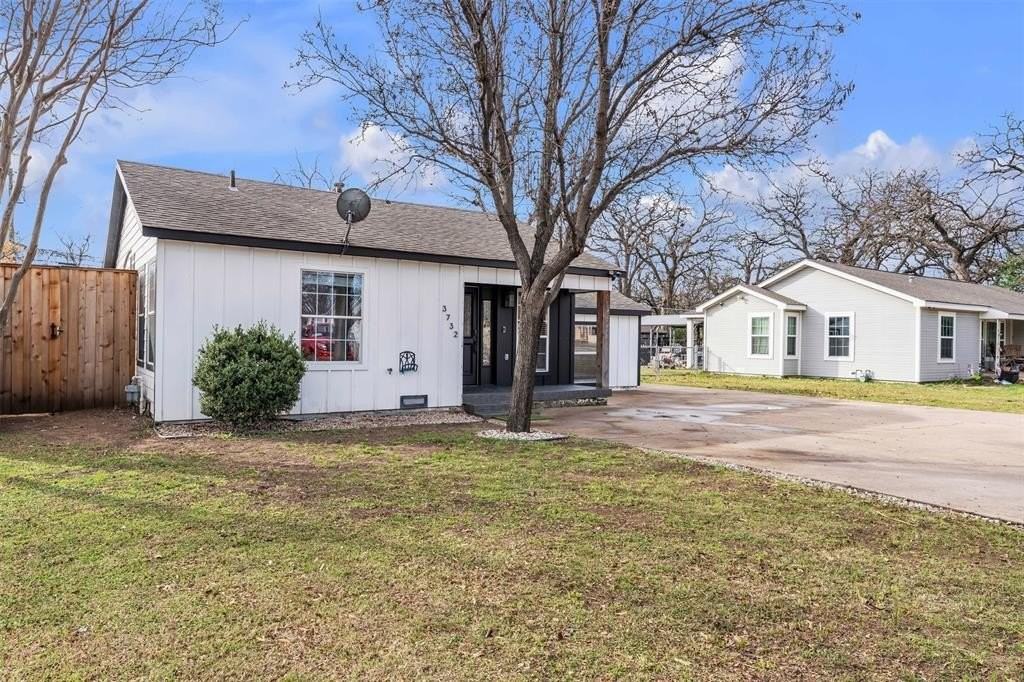 3732 Honeysuckle Ave - Photo 5 of 35