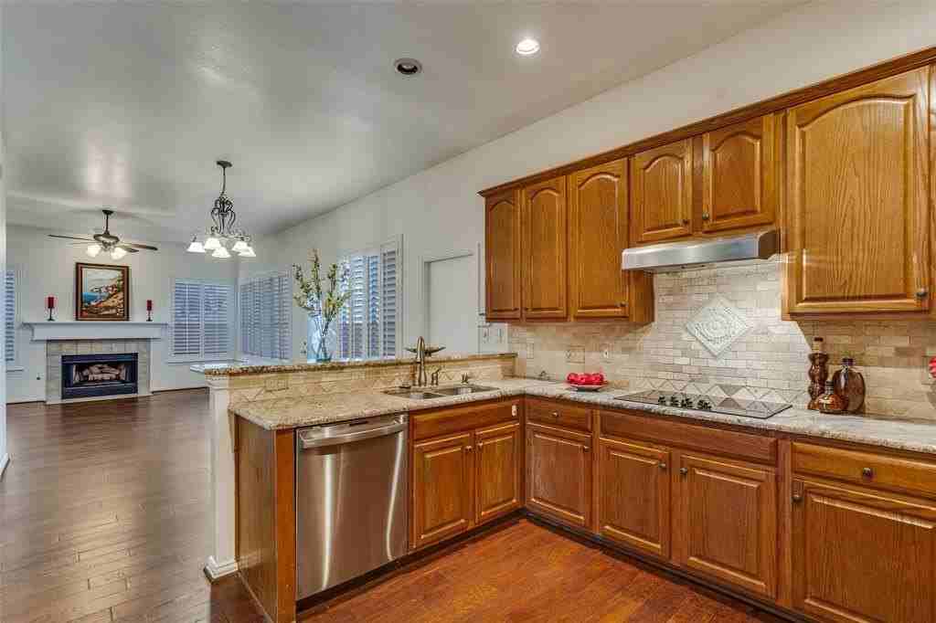 2248 Amy Ln - Photo 3 of 27