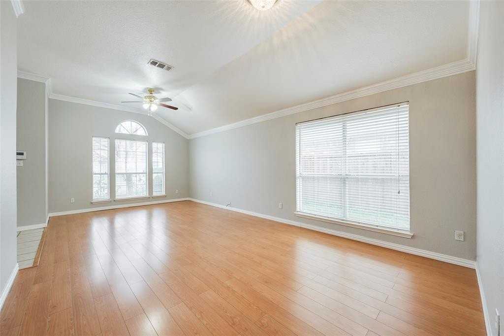 5900 Rising Meadow Dr - Photo 2 of 20