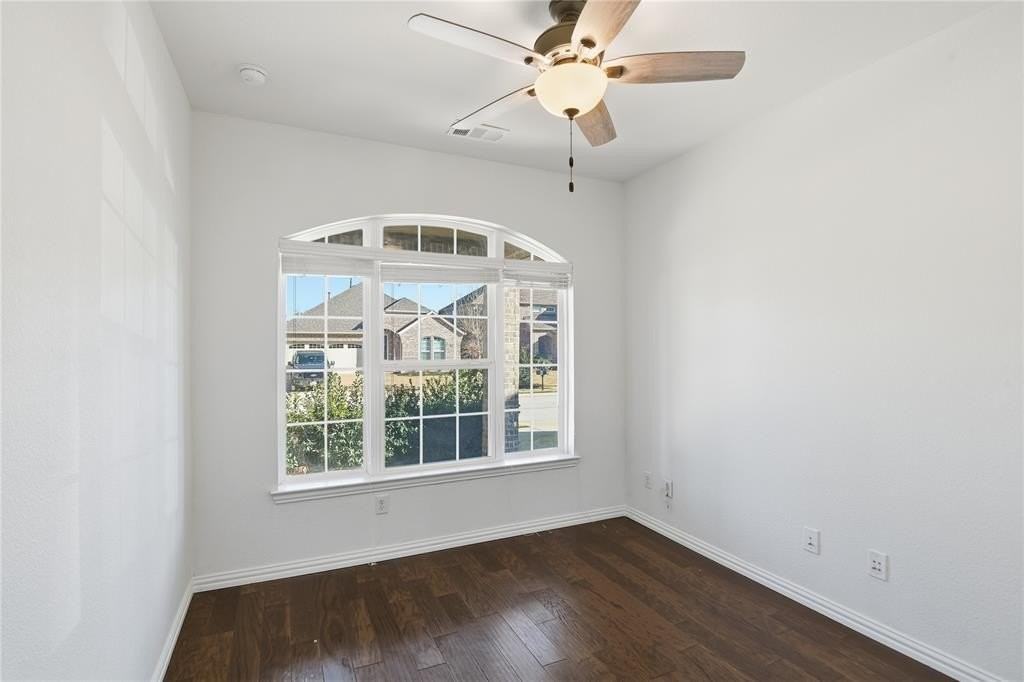 1517 Habersham St - Photo 4 of 19