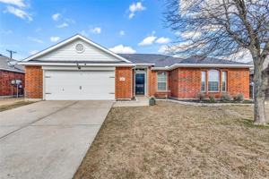 featured image of 204 Meadow View Ln