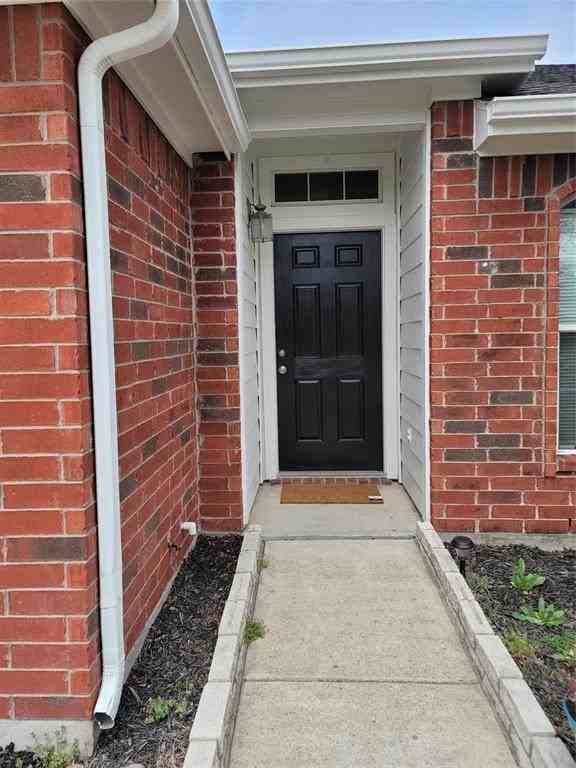 204 Meadow View Ln - Photo 3 of 23