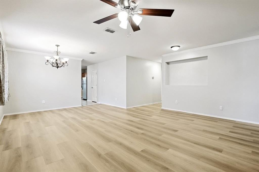 13215 Cleburne Dr - Photo 6 of 28