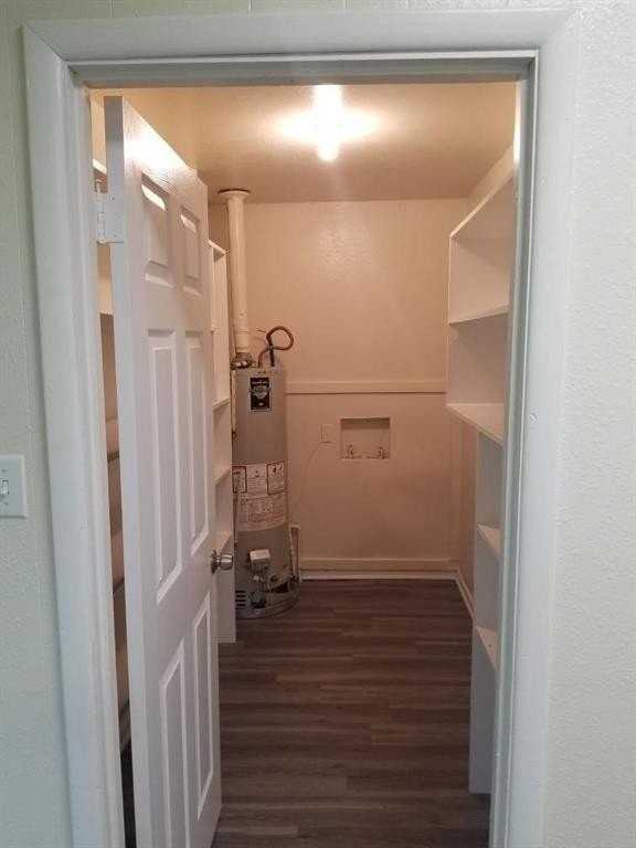 2605 Mayo St - Photo 2 of 7